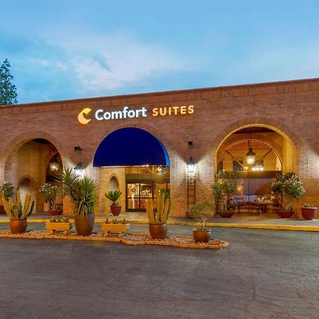 Comfort Suites At Sabino Canyon Tucson Exterior photo