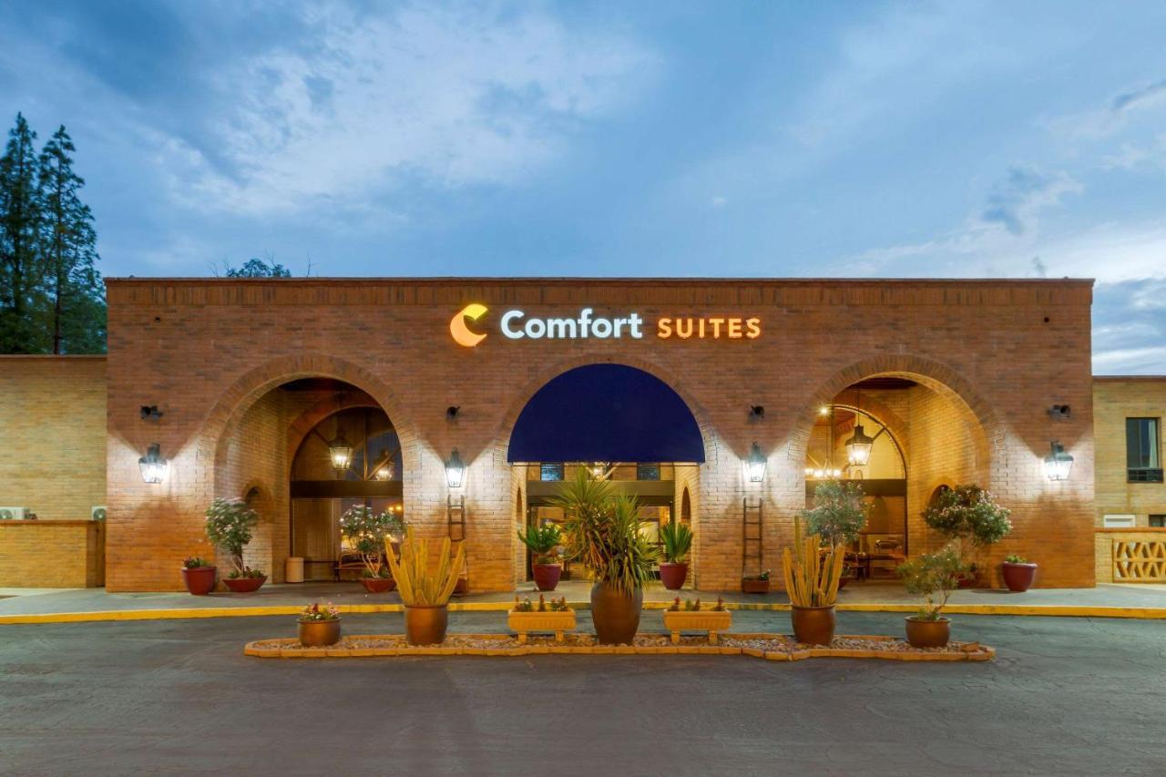 Comfort Suites At Sabino Canyon Tucson Exterior photo